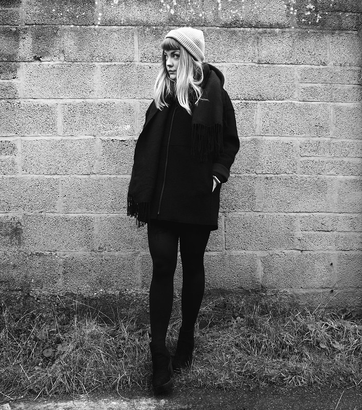 black winter outfit : being little. black wool raw edge coat cos minimal black monochrome fashion blog blogger outfit