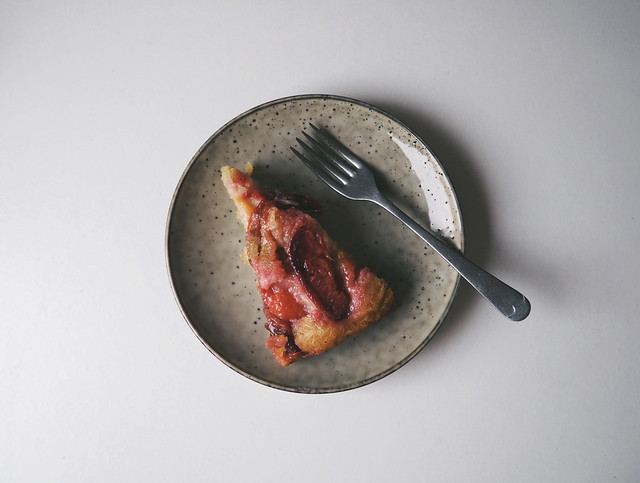Upside Down Plum & Olive Oil Cake - Being Little. Upside Down Plum & Olive Oil Cake - Being Little recipe baking fruit bakes cakes