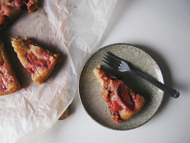 Upside Down Plum & Olive Oil Cake - Being Little. Upside Down Plum & Olive Oil Cake - Being Little recipe baking fruit bakes cakes