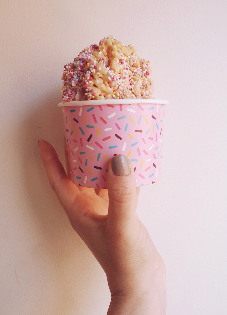 3 Ways to Eat Vegan Ice Cream with Alpro : being little. vegan ice cream recipes ice cream sandwich cereal krispie treat cornflake cake alpro hazelnut chocolate vanilla being little bristol uk lifestyle food blogger
