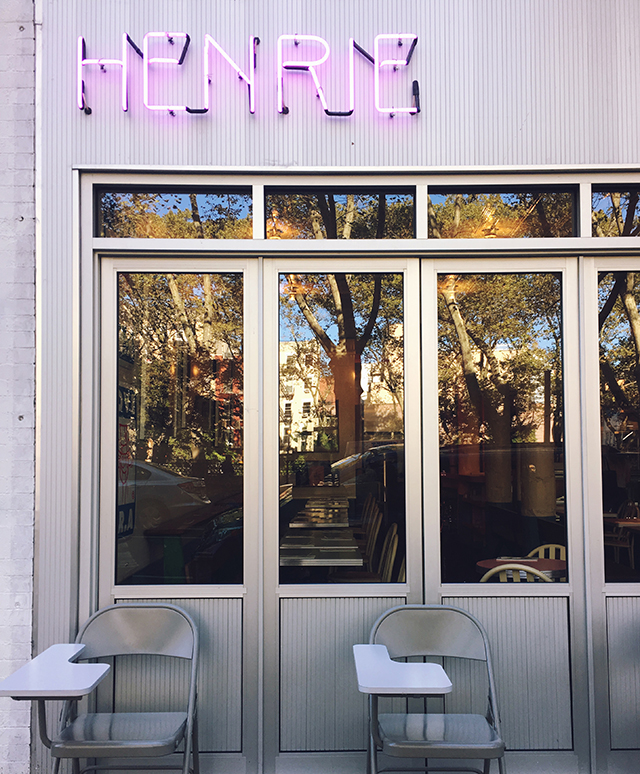 New York City Guide : being little