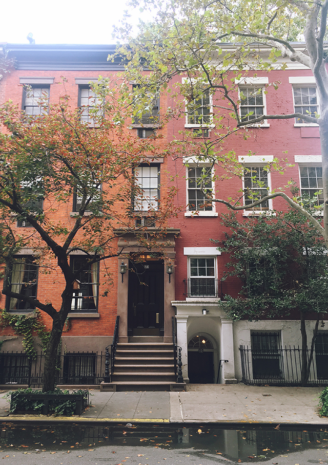 New York City Guide : being little