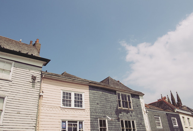 How to spend 3 days in Devon Totnes tiled houses