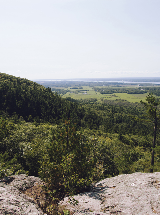 Gatineau Park solo travel blog to ottawa canada