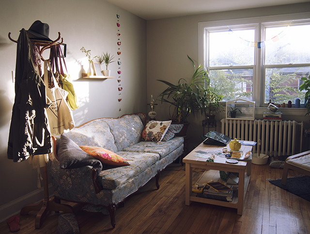 Airbnb apartment, Ottawa solo travel blog to ottawa canada