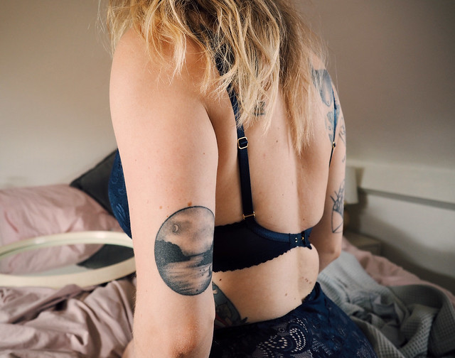 UK Lingerie Gossard Gypsy Underwear Set - Being Little Blog gossard uklingerie.com uk lingerie underwear set bra high waist knickers navy blue lace lyzi unwin tattoos oli read dirtnap bristol being little blog